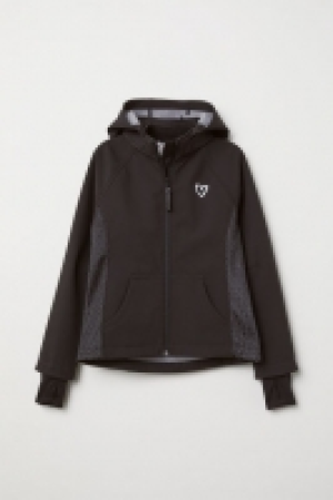  Hooded softshell jacket 19.00 €