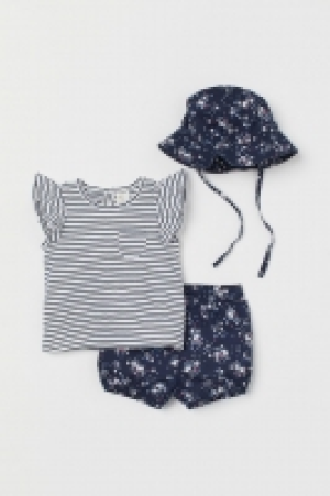  3-piece cotton set 10.00 €