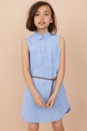  Shirt dress with a belt 10.00 €