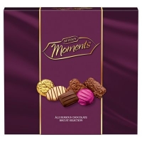 Centra  MCVITIES LUXURY CHOC BISCUIT SELECT 400G