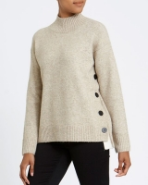 Button Detail Jumper 17.00 €