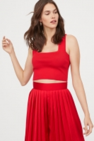  Cropped top 12.99 €