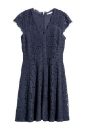  Lace dress 19.99 €