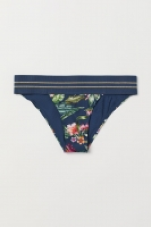  Cheeky tanga bikini bottoms 5.99 €