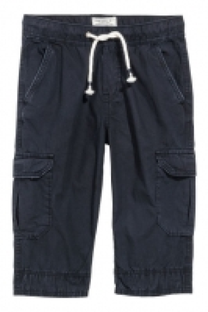  Long cargo shorts 12.00 €