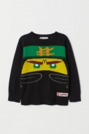  Knitted cotton jumper 9.00 €