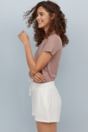  Sweatshirt shorts 5.99 €
