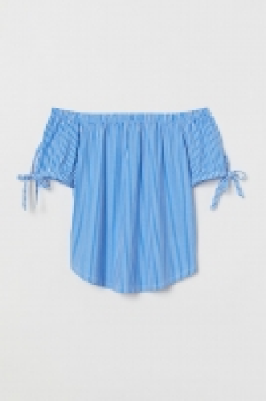  Off-the-shoulder top 4.99 €