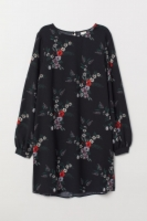  Dress 9.99 €