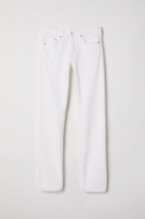  Straight Regular Jeans 18.00 €