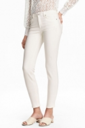  Slim Cropped Regular Jeans 29.99 €