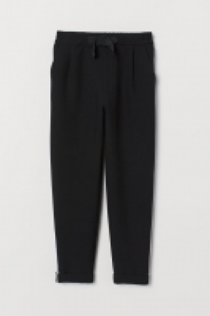 HM   Generous Fit Slacks