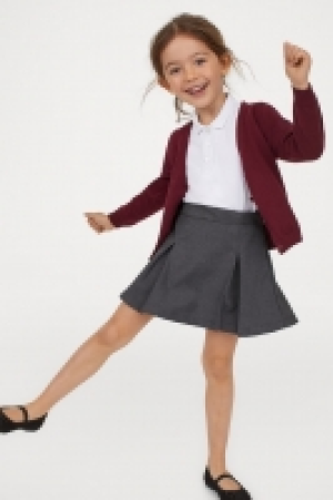  Pleated skirt 7.00 €