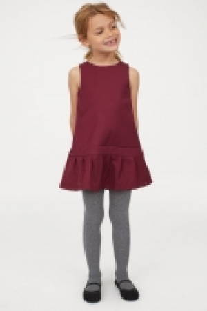  Pleated dress 9.00 €