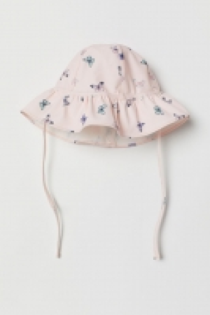  Sun hat with UPF 50 4.00 €