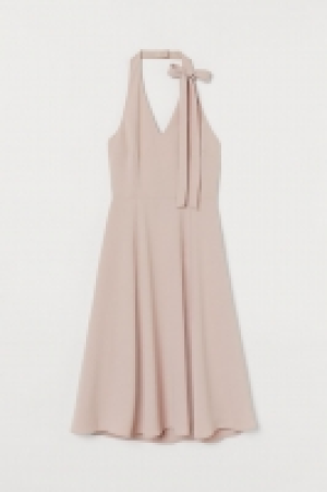  Halterneck dress 19.99 €