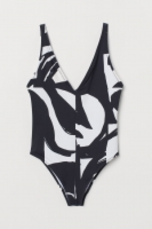  V-neck swimsuit 17.99 €