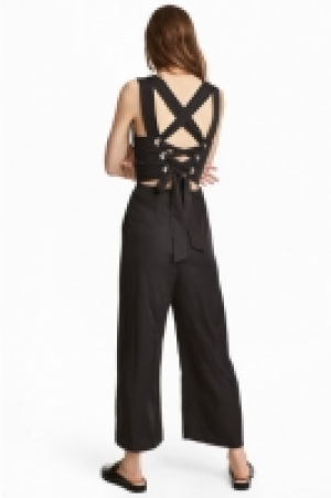 HM   Jumpsuit with lacing
