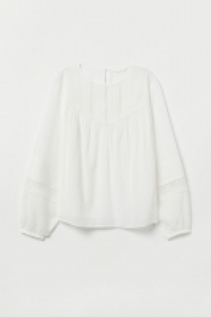  Blouse with pin-tucks 14.99 €