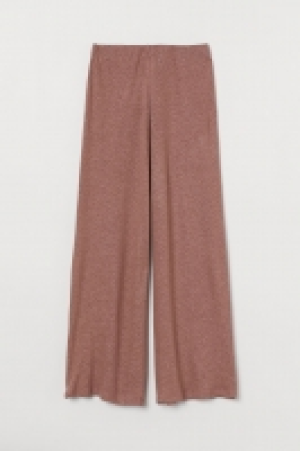  Wide linen-blend trousers 19.99 €