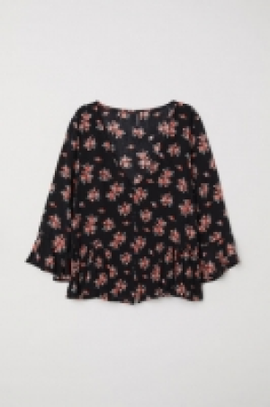  Flounced blouse 9.00 €