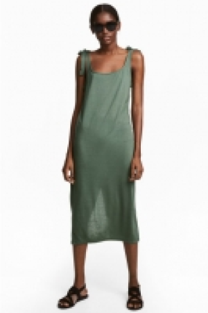  Calf-length jersey dress 10.00 €