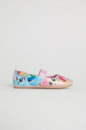 HM   Patterned ballet pumps