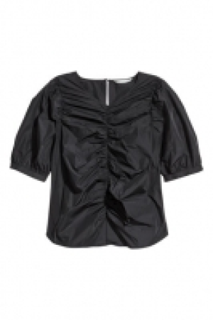  Short-sleeved top 12.99 €