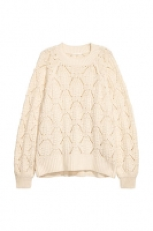  Textured-knit jumper 14.99 €