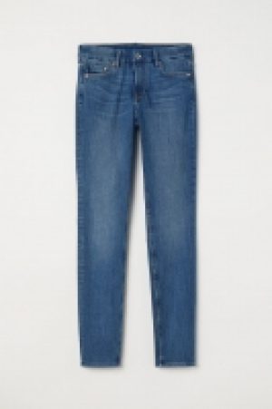  Skinny Regular Jeans 15.00 €