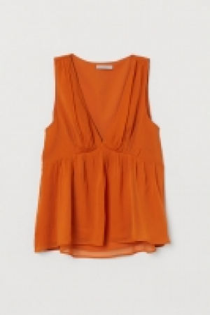  Crinkled blouse 14.99 €