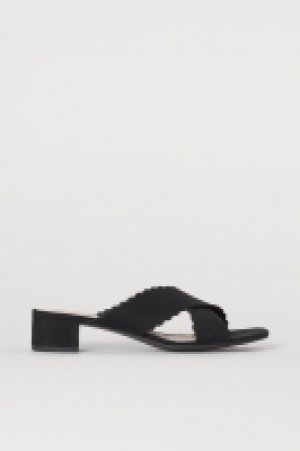  Mules 8.99 €