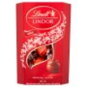 Lindt Lindor Milk Chocolate Truffles 5.00 €