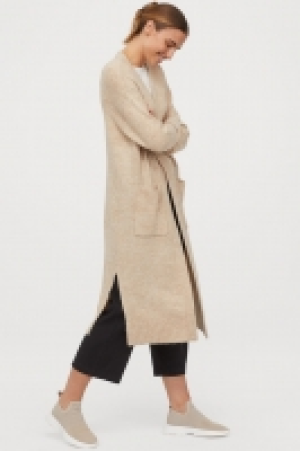  Long cardigan 17.99 €