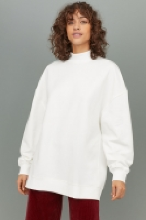  Oversized sweatshirt 12.99 €