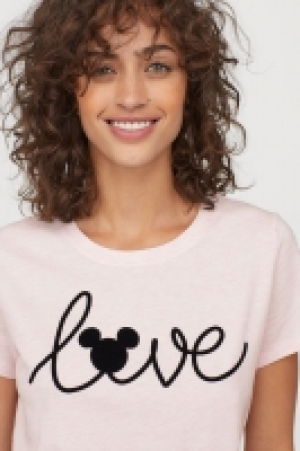  T-shirt with a motif 5.99 €
