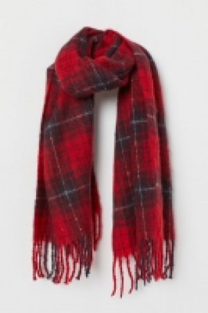  Large scarf 8.99 €