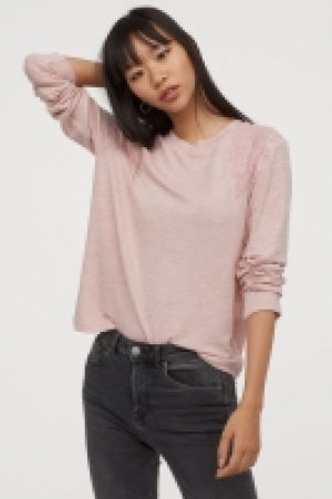  Jumper with lace decorations 10.00 €