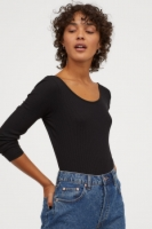  Long-sleeved body 7.00 €