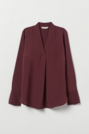  V-neck blouse 12.99 €