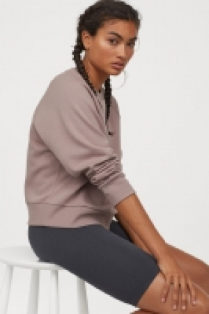  Short sweatshirt 12.99 €