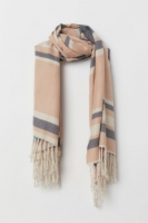  Striped scarf 7.99 €