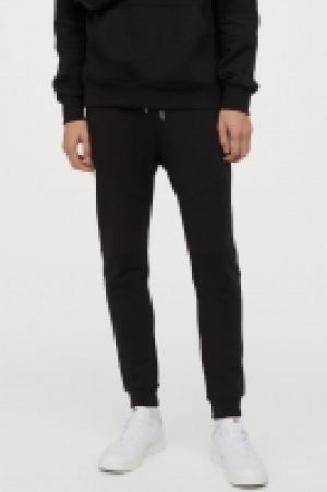  Joggers 17.99 €