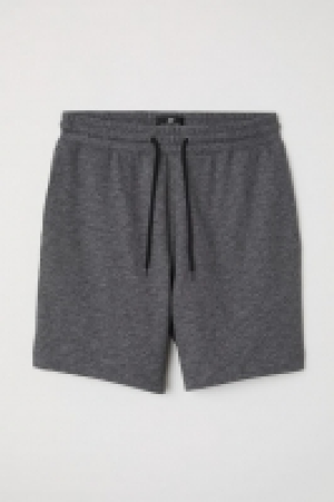  Sweatshirt shorts 8.99 €