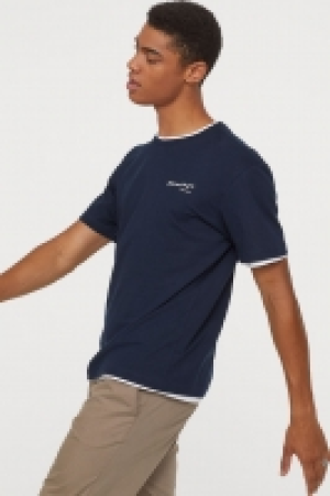  Printed T-shirt 7.99 €