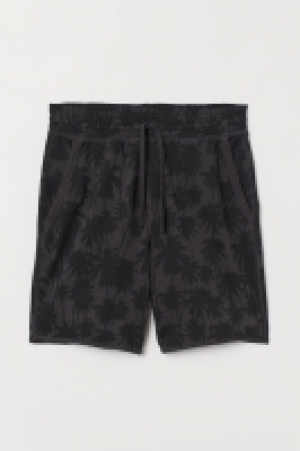  Sweatshirt shorts 9.99 €