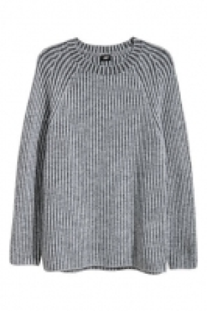  Ribbed jumper 17.99 €