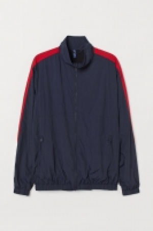  Jacket with a stand-up collar 8.99 €