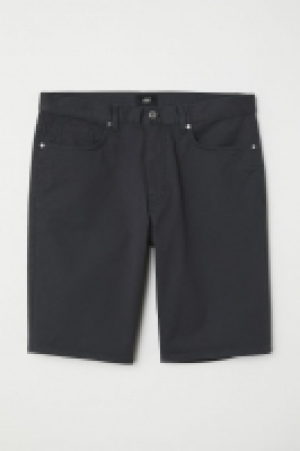  Twill shorts 9.99 €