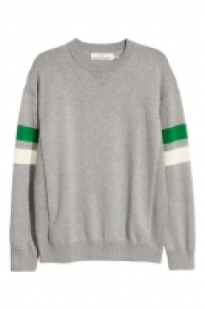  Knitted cotton jumper 14.99 €